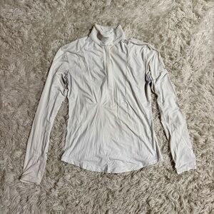 Women’s XS White Kismet Long Sleeve Horseback Riding Show Shirt